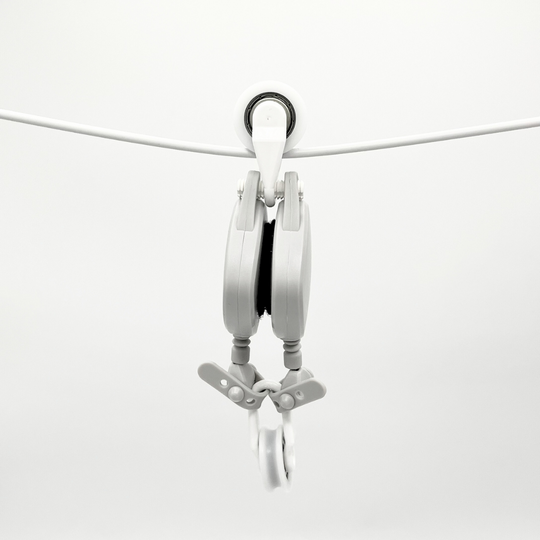 Pulley sandwich for the cable management system