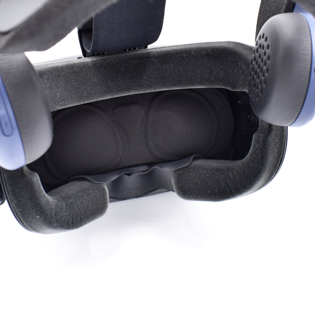 VR Lens Cover in a Headset